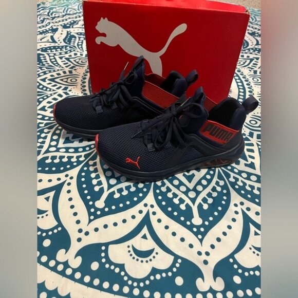 Size 5.5 C PUMA soft foam mesh navy blue & red sneakers Youth sizing - Picture 1 of 6